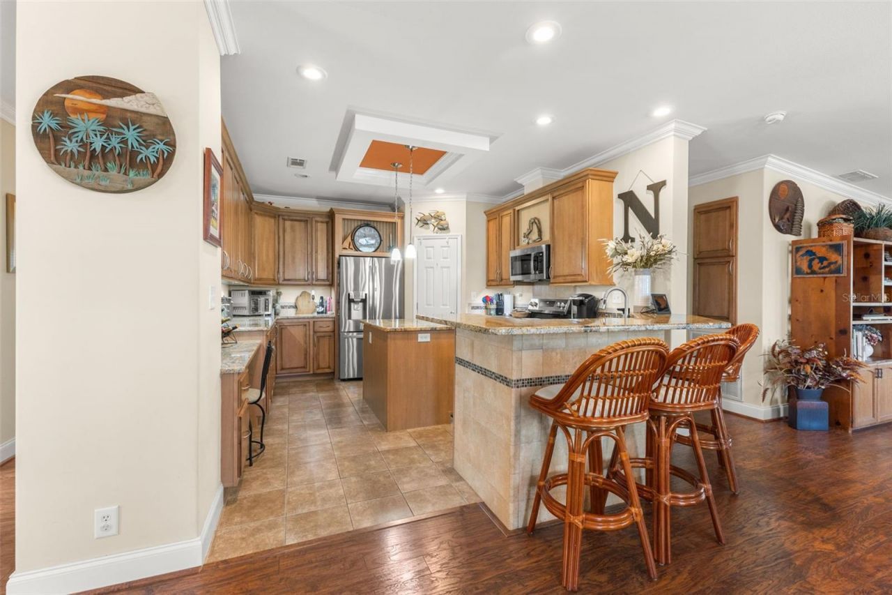 7166 Mount Arlington Drive Ne, Unit 418, Saint Petersburg, FL 33702 Photo