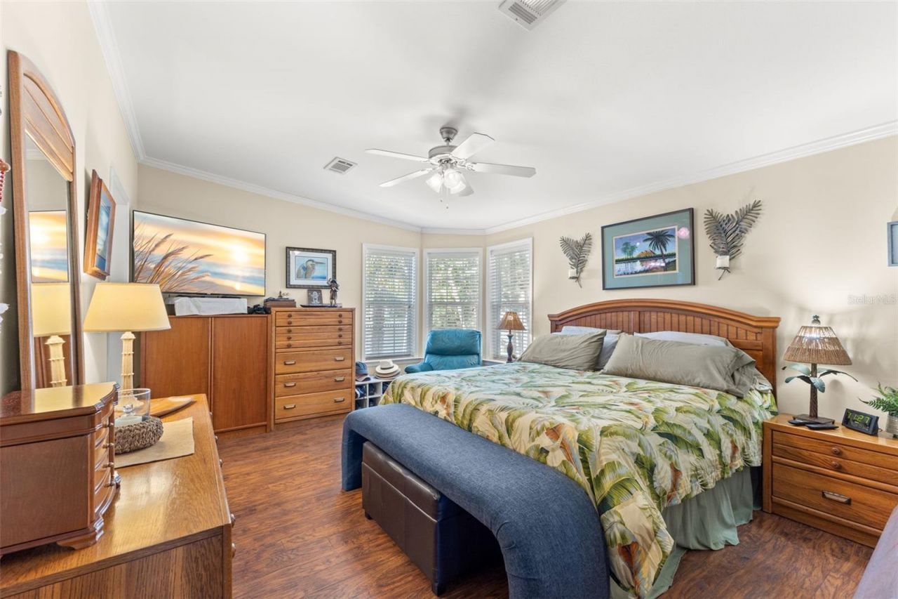 7166 Mount Arlington Drive Ne, Unit 418, Saint Petersburg, FL 33702 Photo