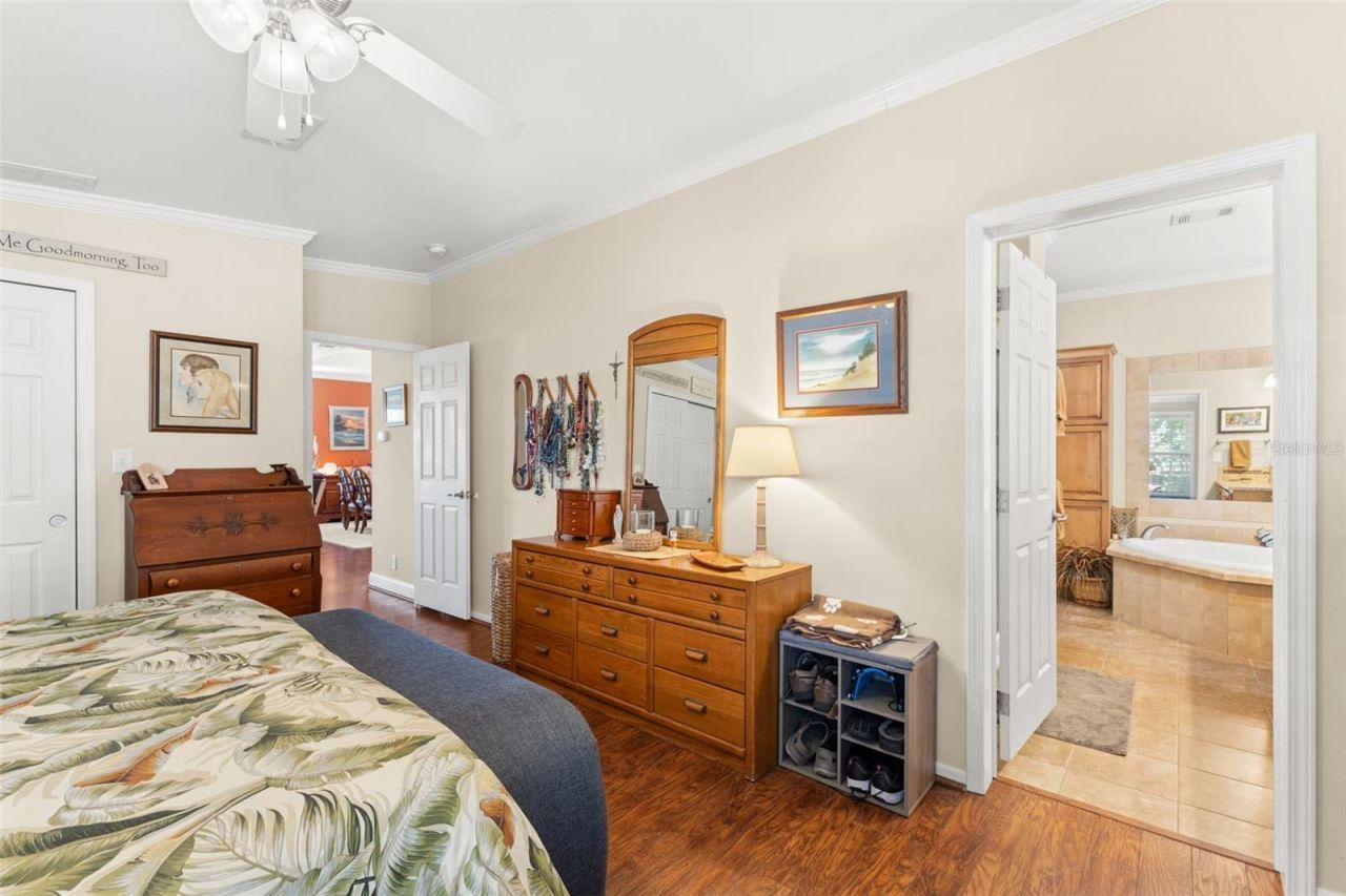 7166 Mount Arlington Drive Ne, Unit 418, Saint Petersburg, FL 33702 Photo