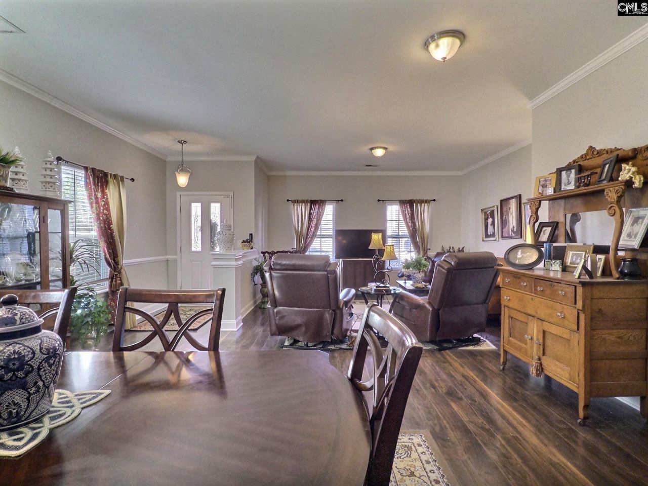 141 Glenellen Road  Photo 6