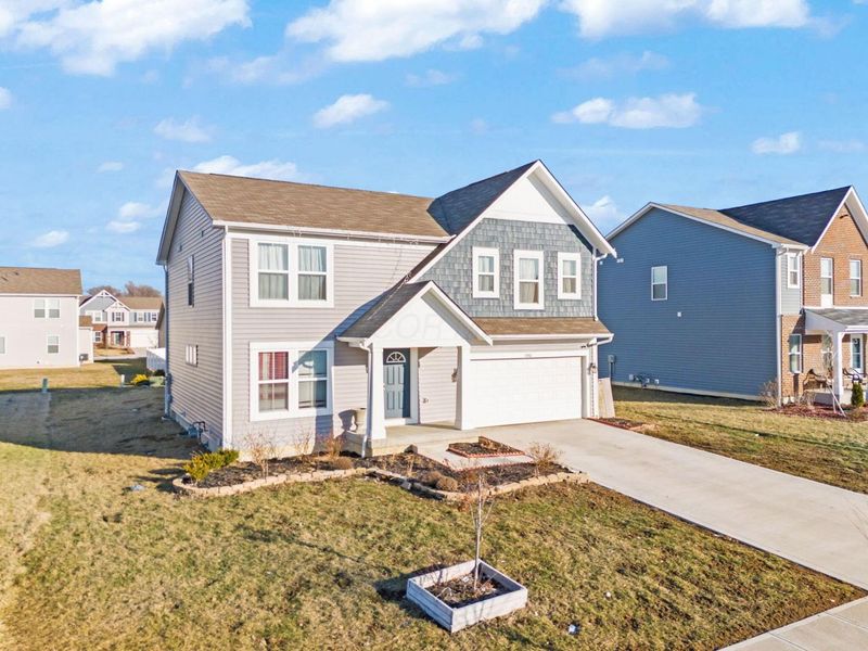 7350 Bromfield Drive, Canal Winchester, OH 43110 Photo 4