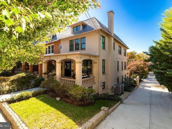 2820 BELLEVUE TERRACE NW, WASHINGTON, DC 20007