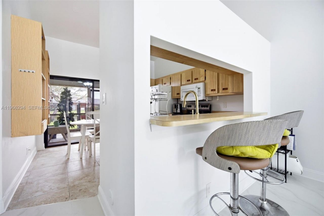 7924 NW 10th St, Plantation, FL 33322 Photo