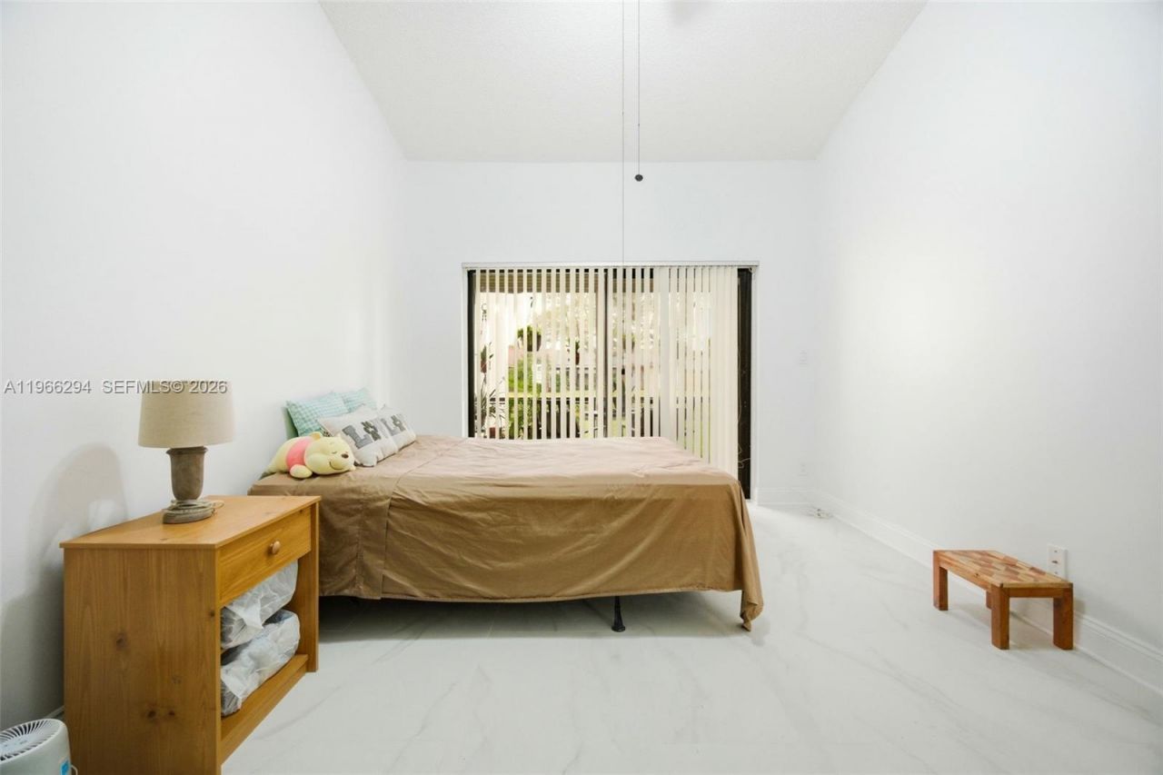 7924 NW 10th St, Plantation, FL 33322 Photo