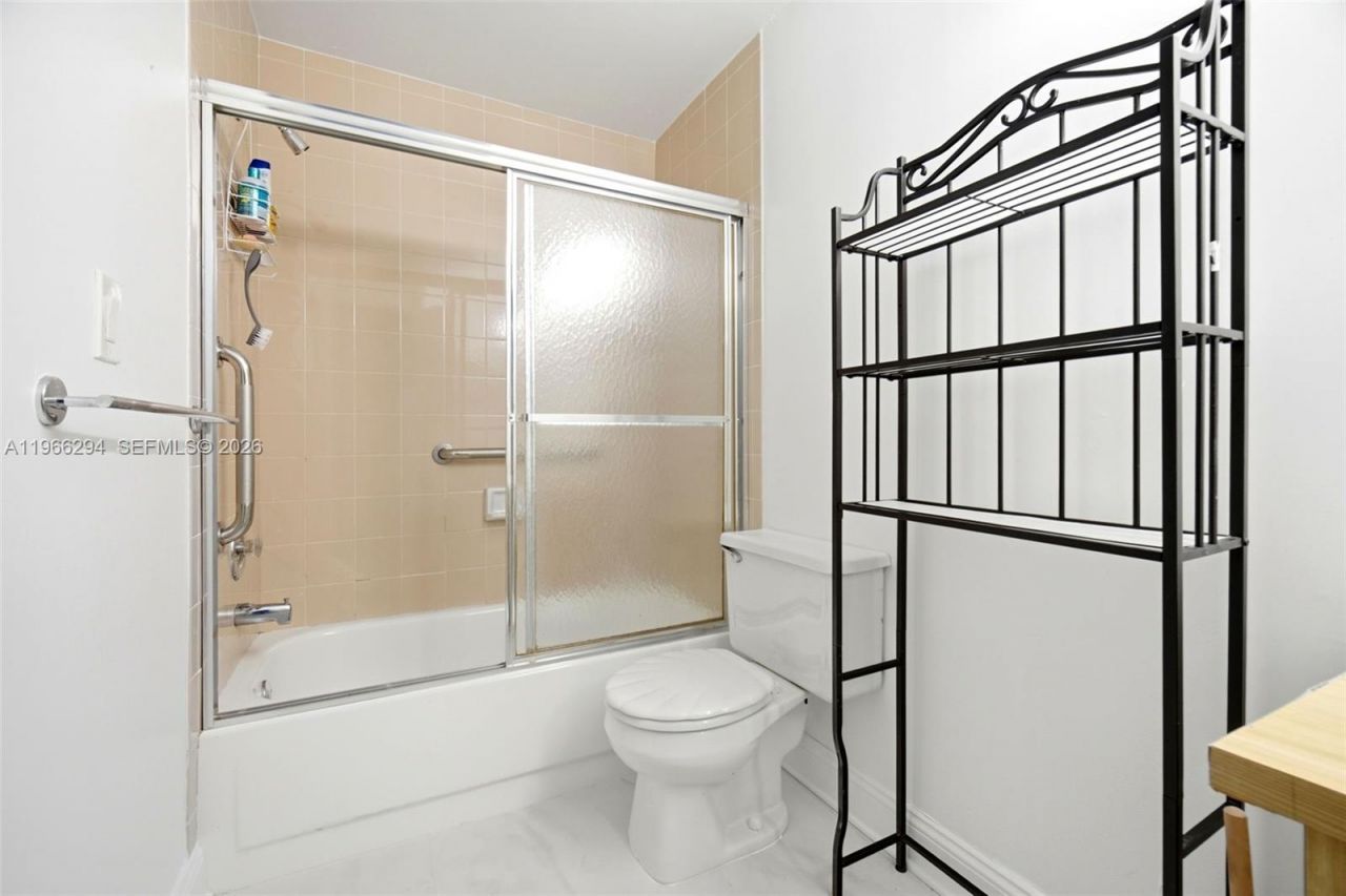 7924 NW 10th St, Plantation, FL 33322 Photo