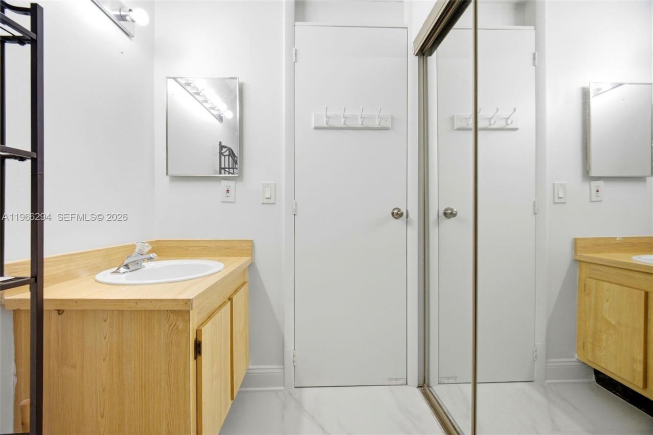 7924 NW 10th St, Plantation, FL 33322 Photo