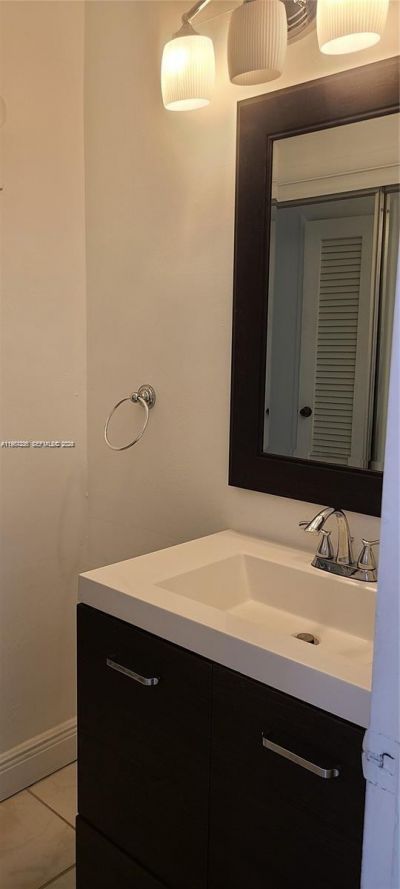 1540 NE 191st St, Unit 207, Miami, FL 33179 Photo