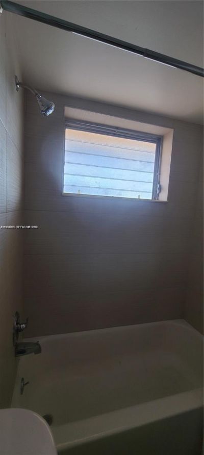 1540 NE 191st St, Unit 207, Miami, FL 33179 Photo