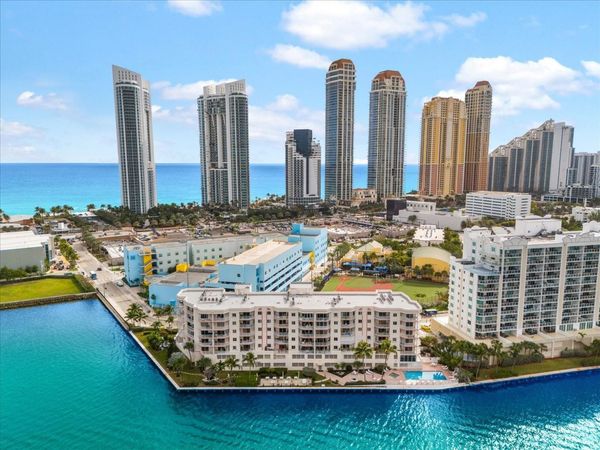 18260 N Bay Road, Unit 304, Sunny Isles Beach, FL 33160