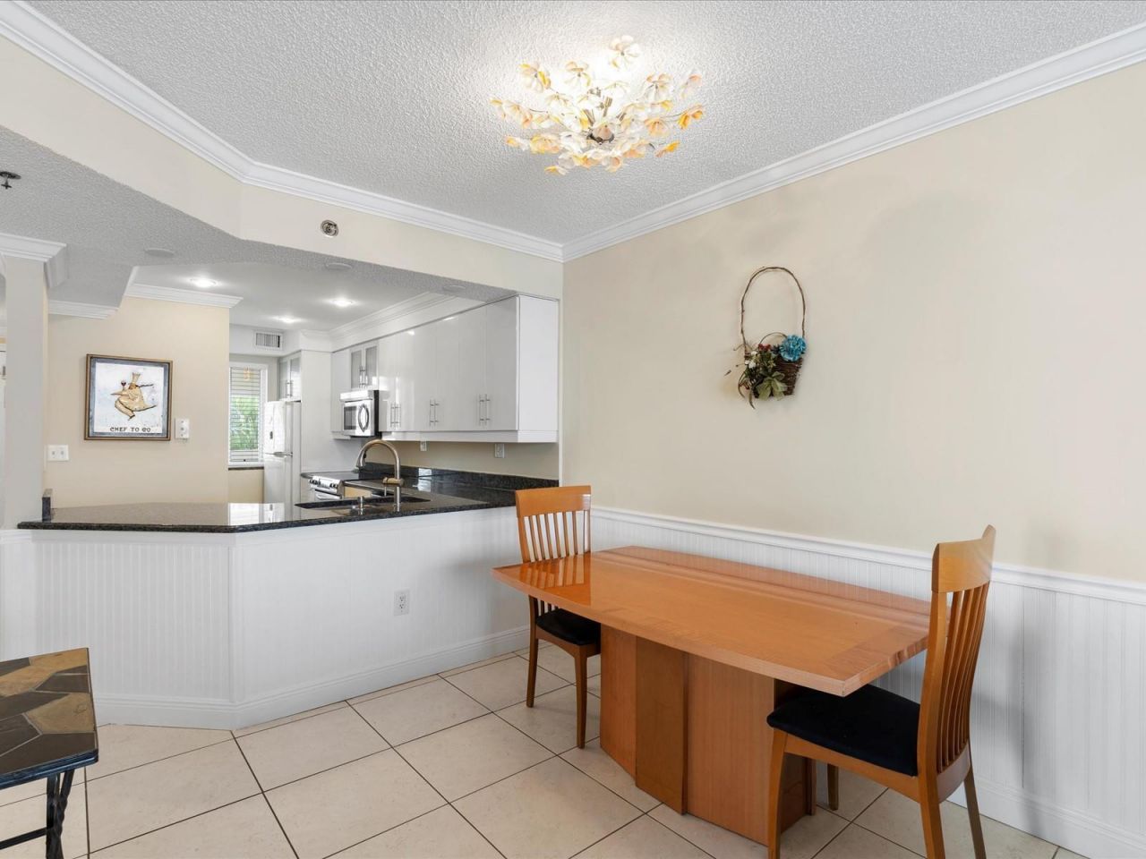 18260 N Bay Road, Unit 304, Sunny Isles Beach, FL 33160 Photo