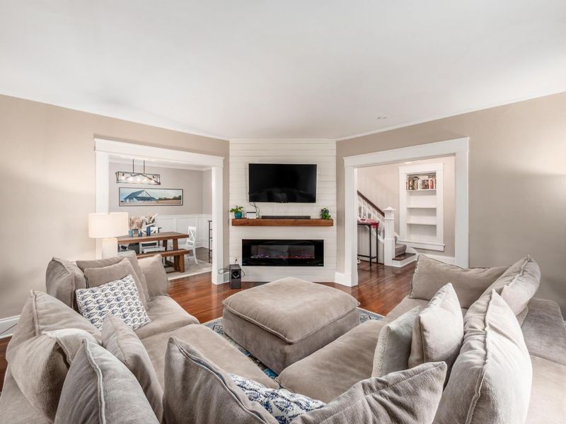 127 S Maple Street , Marysville, OH 43040 Photo 9