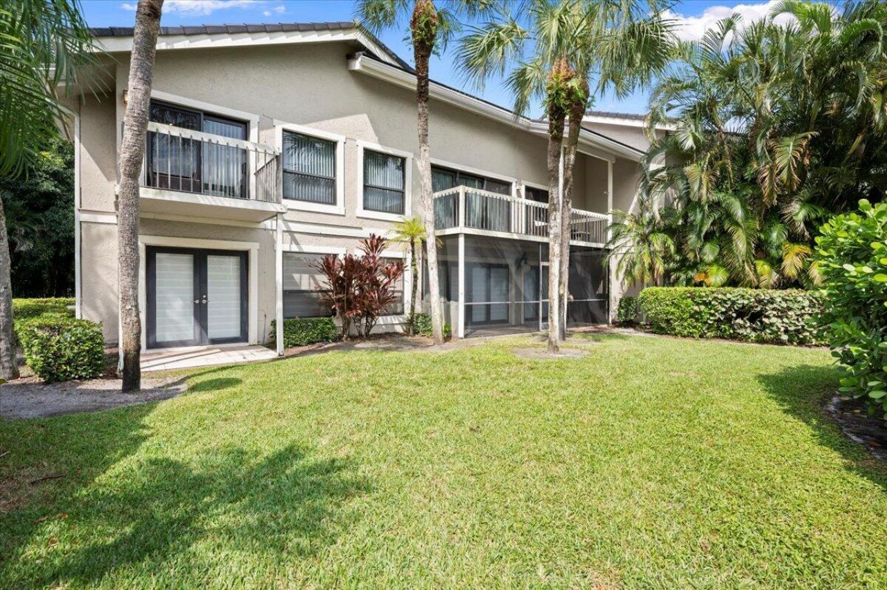 11863 Wimbledon Circle, Unit 542, Wellington, FL 33414 Photo