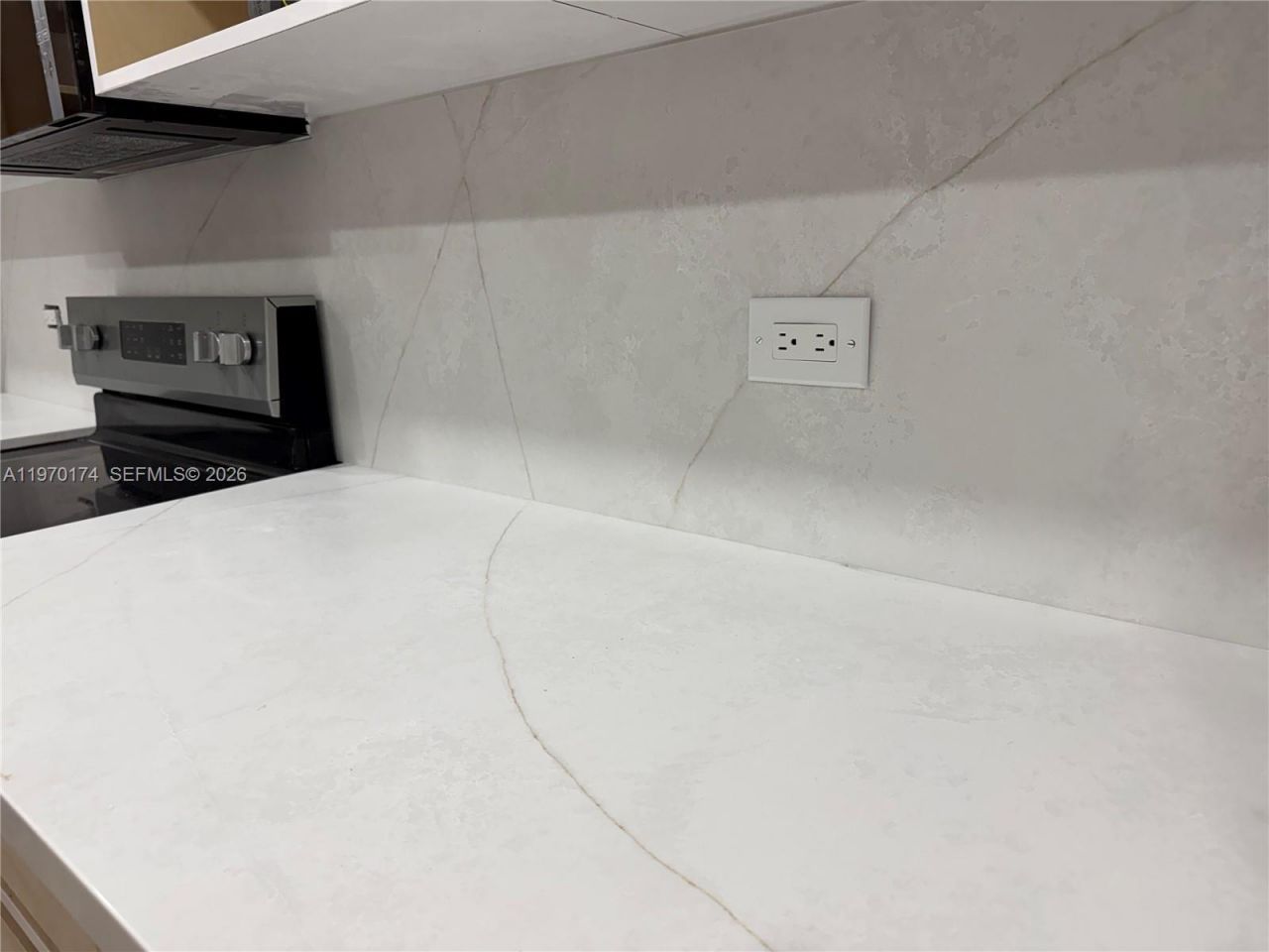 999 Brickell Bay Dr, Unit 2008, Miami, FL 33131 Photo