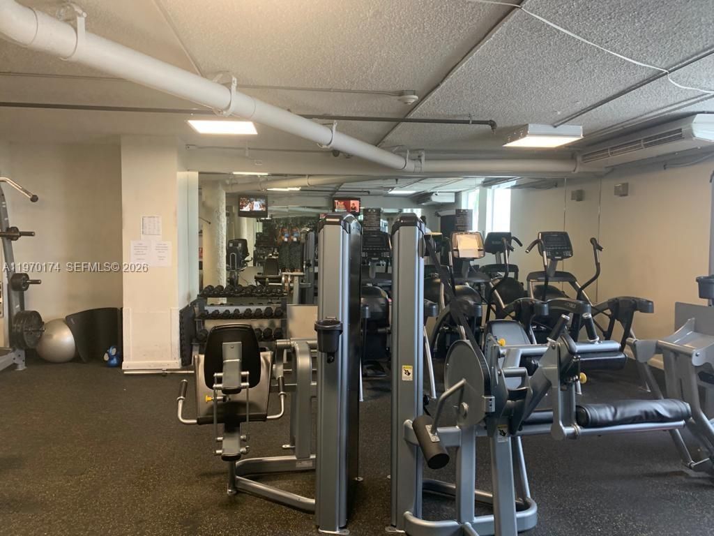 999 Brickell Bay Dr, Unit 2008, Miami, FL 33131 Photo