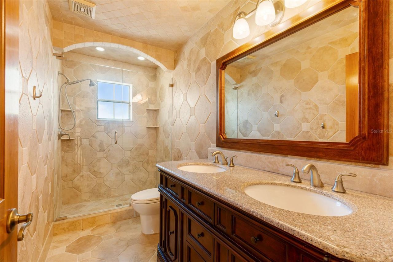 8133 Oakland Place, Orlando, FL 32819 Photo