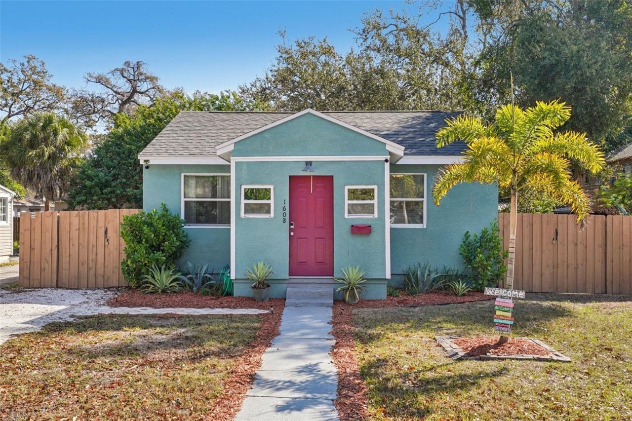 1608 Preston Street S, Saint Petersburg, FL 33712 Main Photo