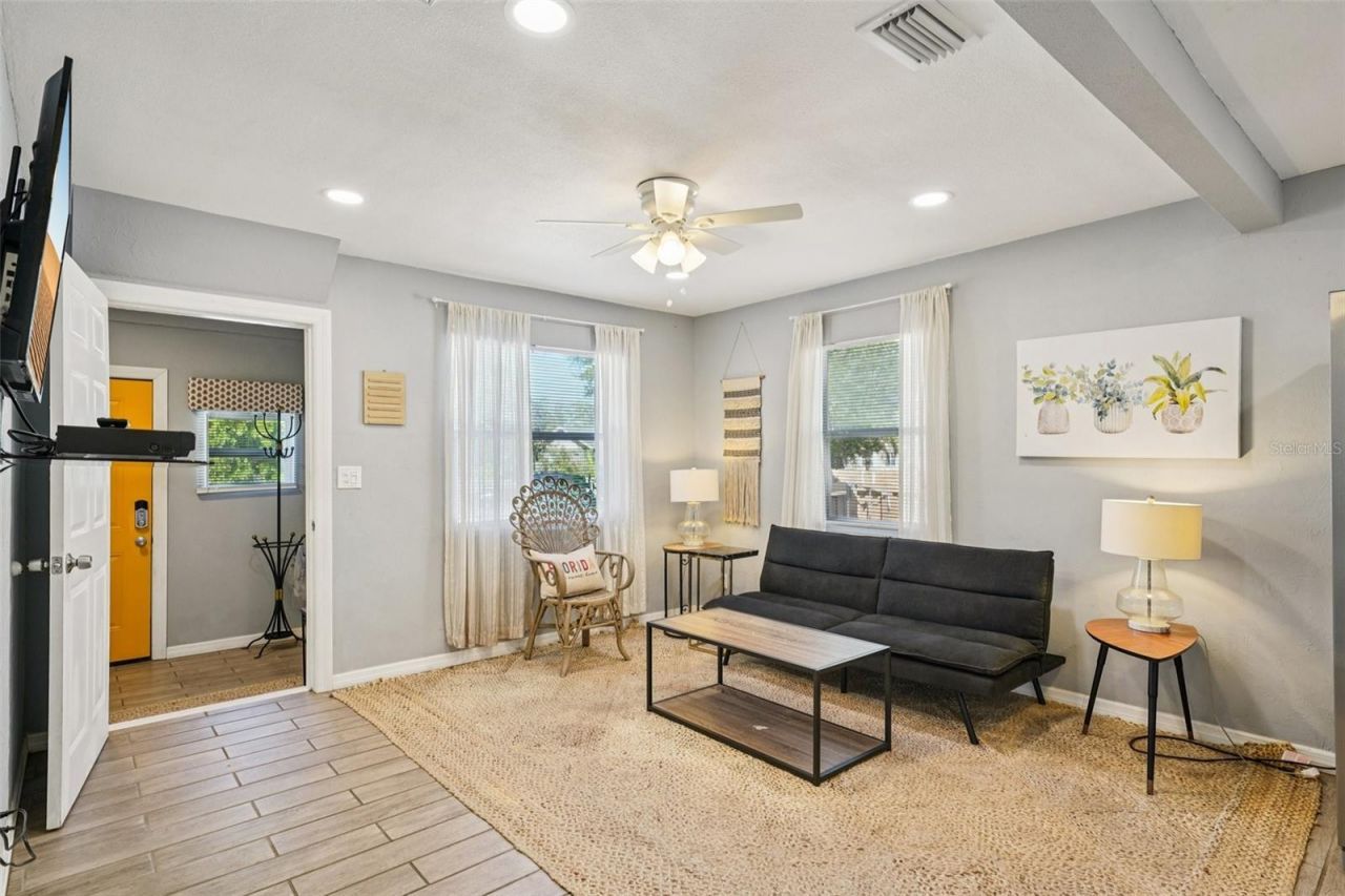 1608 Preston Street S, Saint Petersburg, FL 33712 Photo