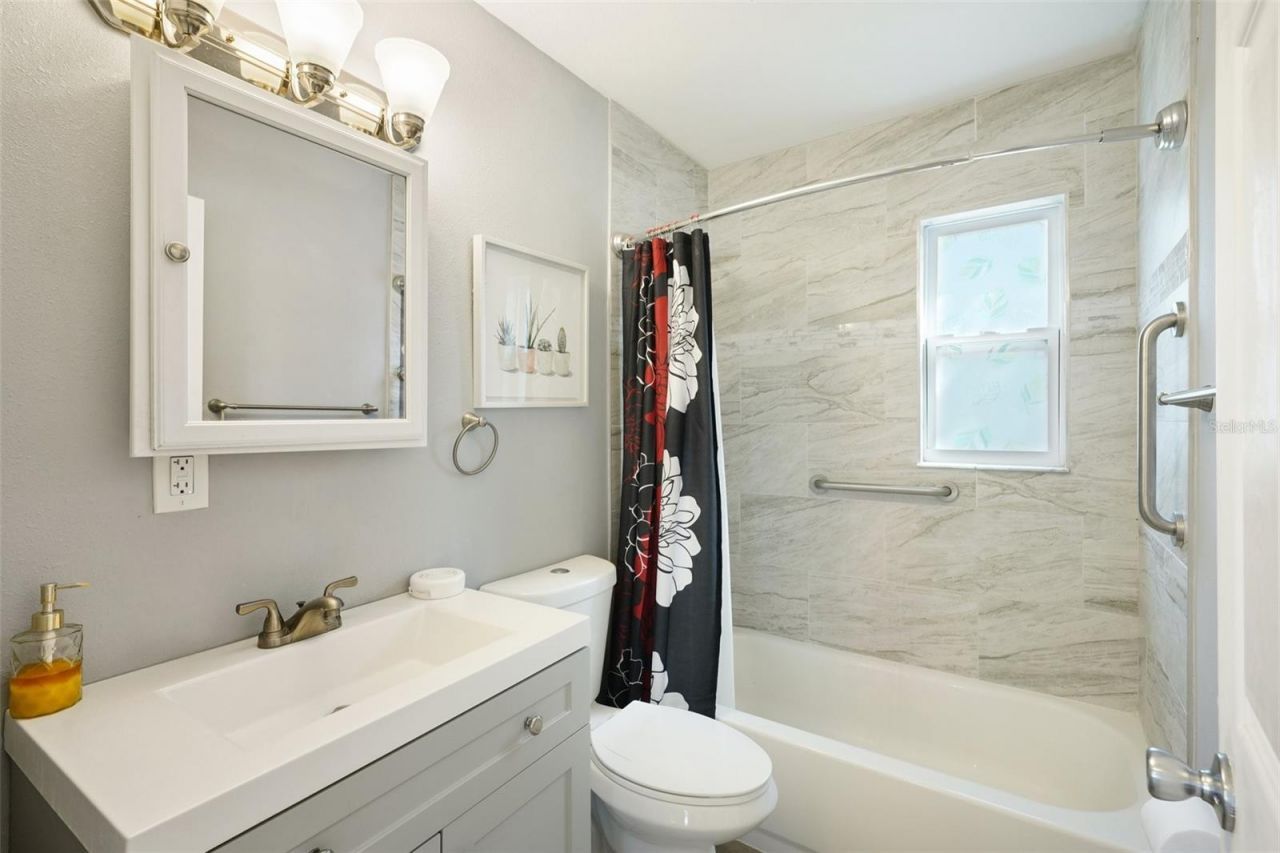 1608 Preston Street S, Saint Petersburg, FL 33712 Photo