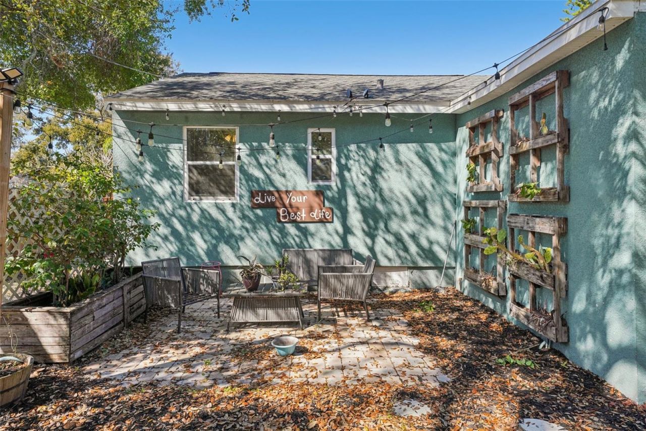 1608 Preston Street S, Saint Petersburg, FL 33712 Photo