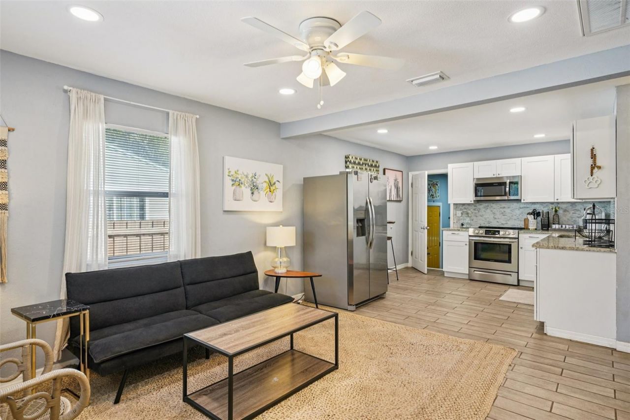 1608 Preston Street S, Saint Petersburg, FL 33712 Photo