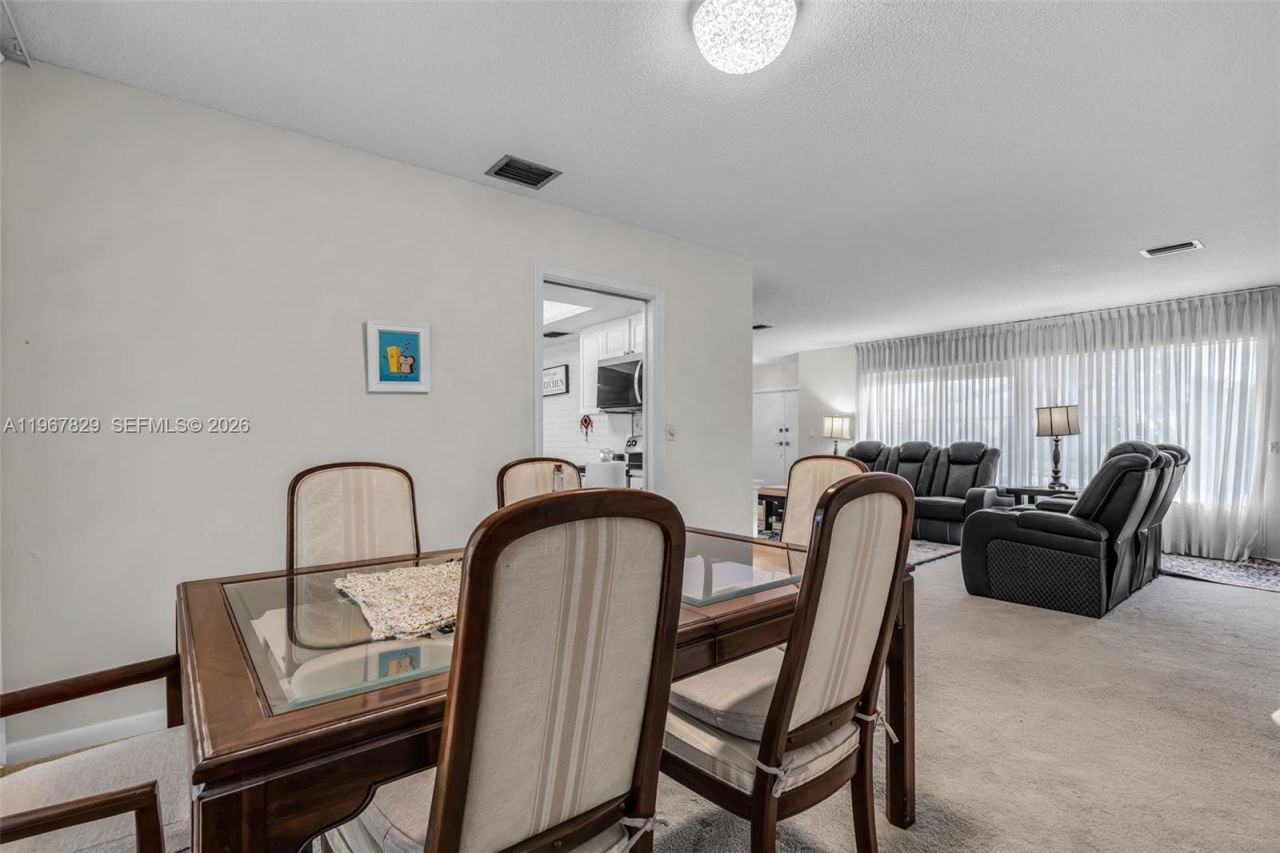 7541 SW 9th St, Plantation, FL 33317 Photo