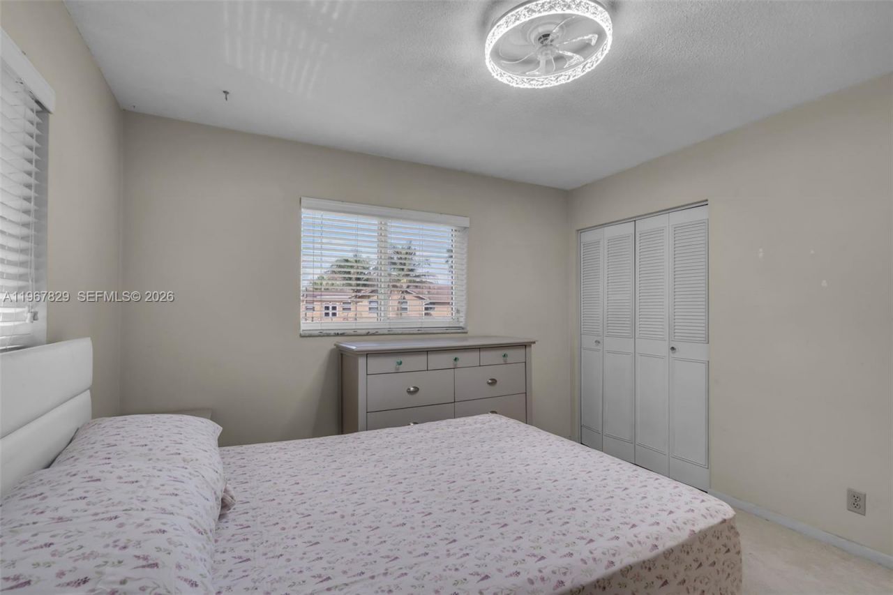 7541 SW 9th St, Plantation, FL 33317 Photo