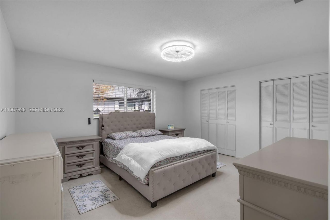 7541 SW 9th St, Plantation, FL 33317 Photo