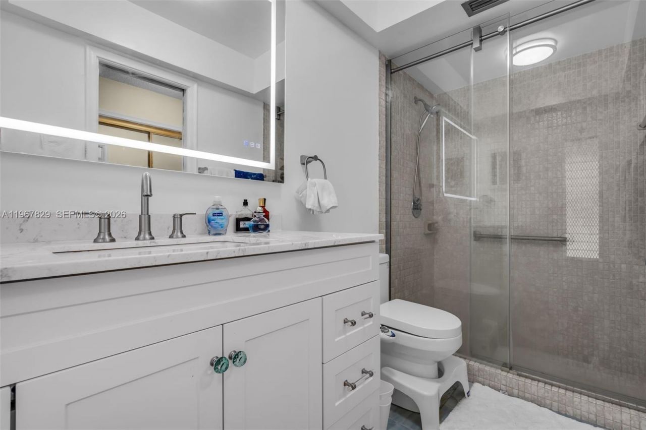 7541 SW 9th St, Plantation, FL 33317 Photo