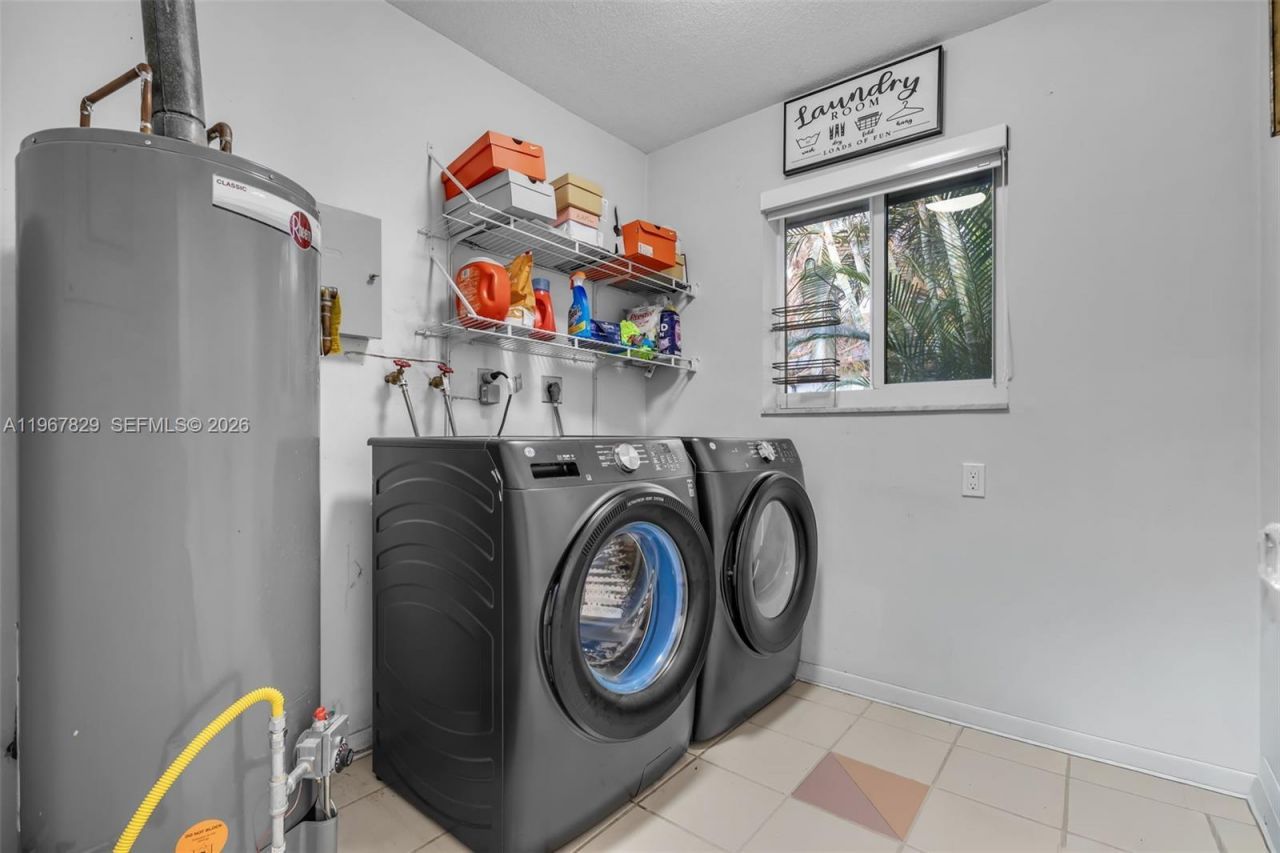 7541 SW 9th St, Plantation, FL 33317 Photo