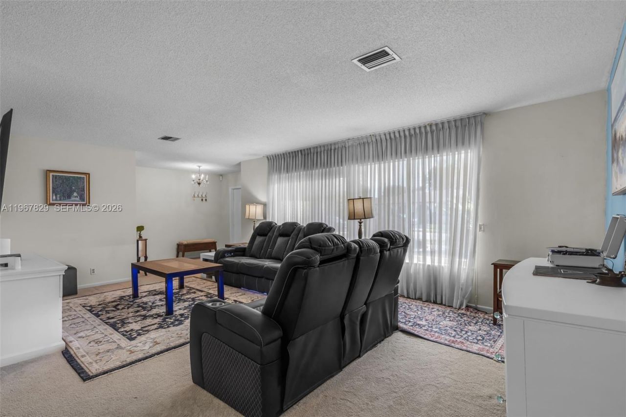 7541 SW 9th St, Plantation, FL 33317 Photo