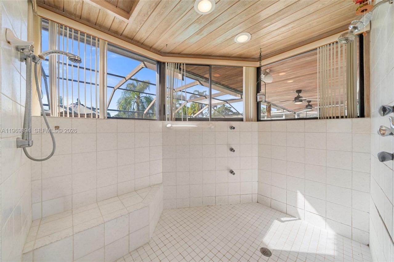 17242 SW 88th Ave, Palmetto Bay, FL 33157 Photo