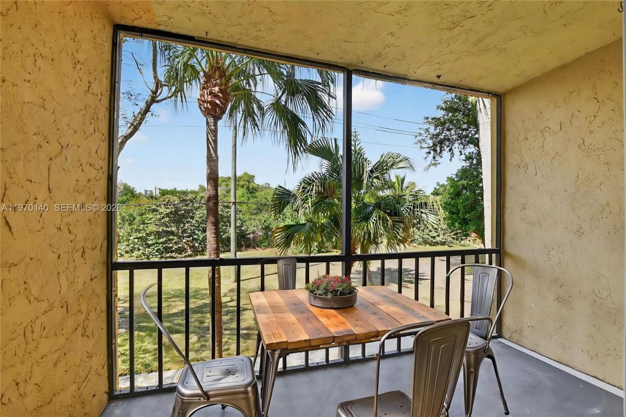 450 NW 20th St, Unit 2120, Boca Raton, FL 33431 Photo