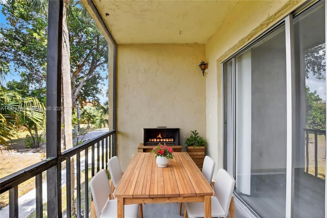 450 NW 20th St , Unit 2120, Boca Raton, FL 33431 Photo