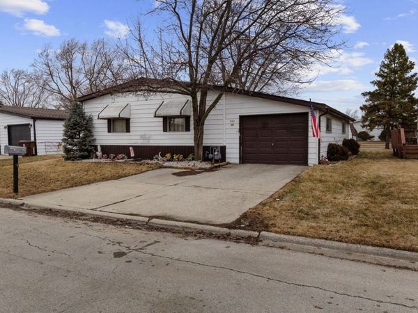 493 Heathermead Road, Matteson, IL 60443