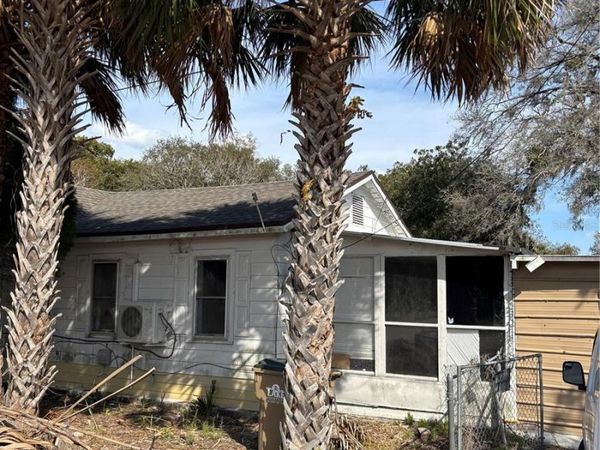 31526 VINE STREET, SORRENTO, FL 32776