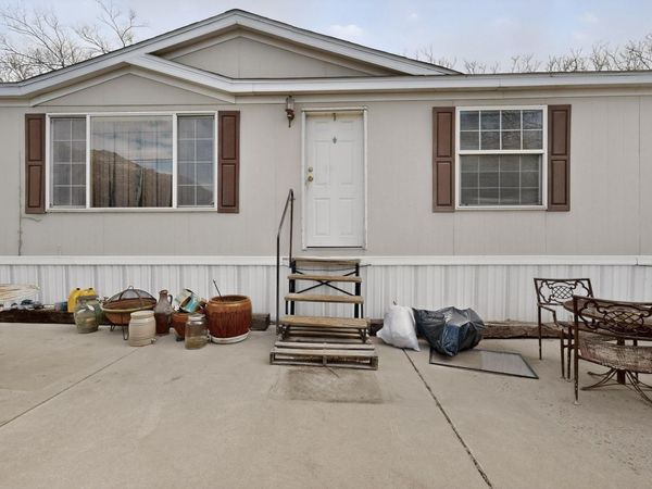 29 Knight Lane SE, Albuquerque, NM 87123