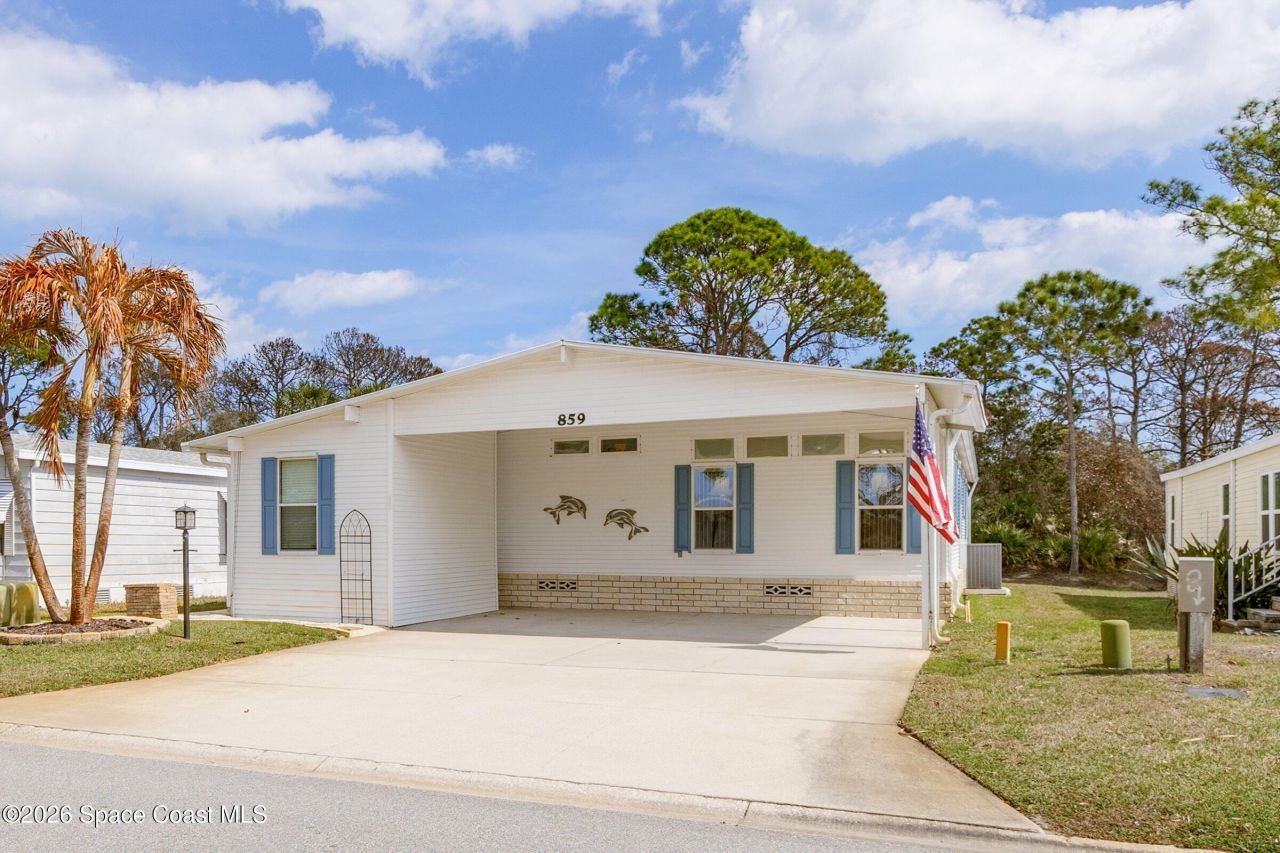 859 Tamarind Circle, Barefoot Bay, FL 32976 Photo