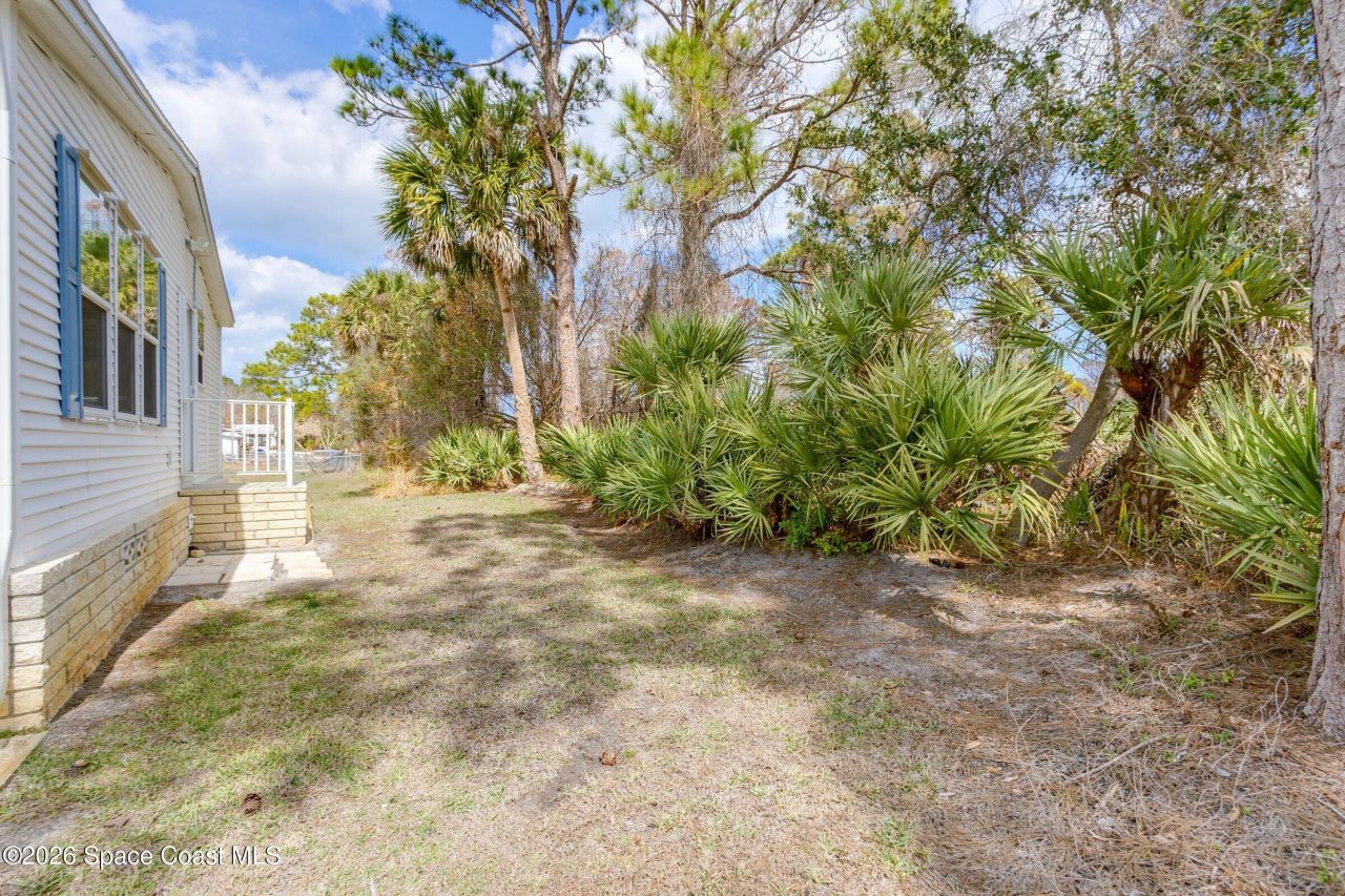 859 Tamarind Circle, Barefoot Bay, FL 32976 Photo