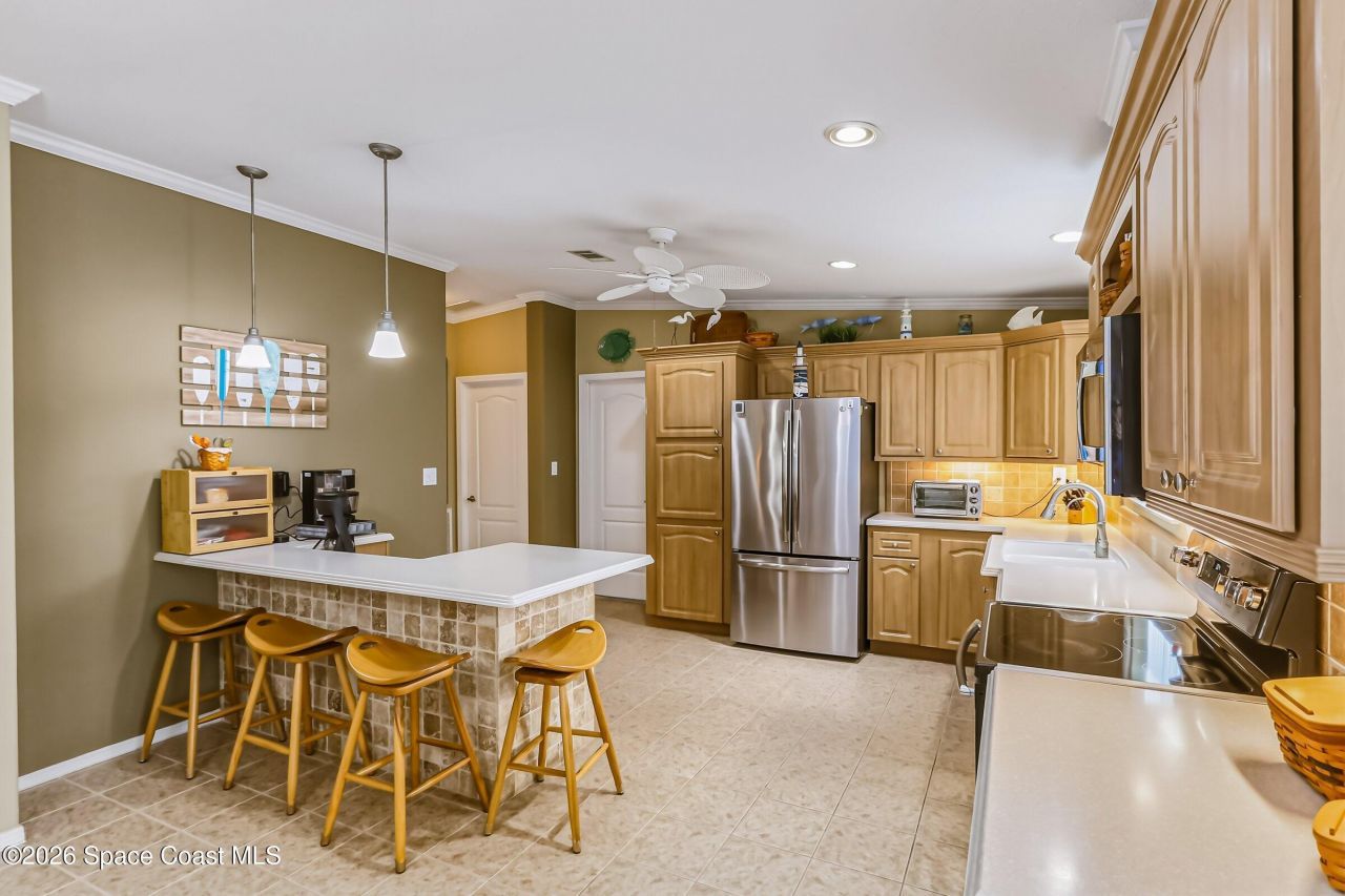 859 Tamarind Circle, Barefoot Bay, FL 32976 Photo