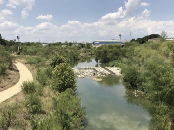 103 W Mitchell, San Antonio, TX 78204