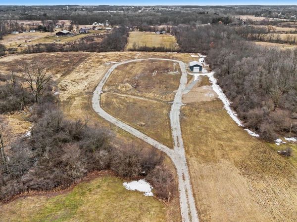 12135 N Adrian Highway, Clinton, MI 49236