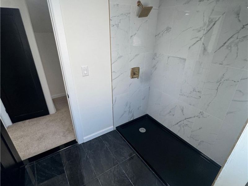 7111 Hampstead Avenue, Parma, OH 44129 Photo 18