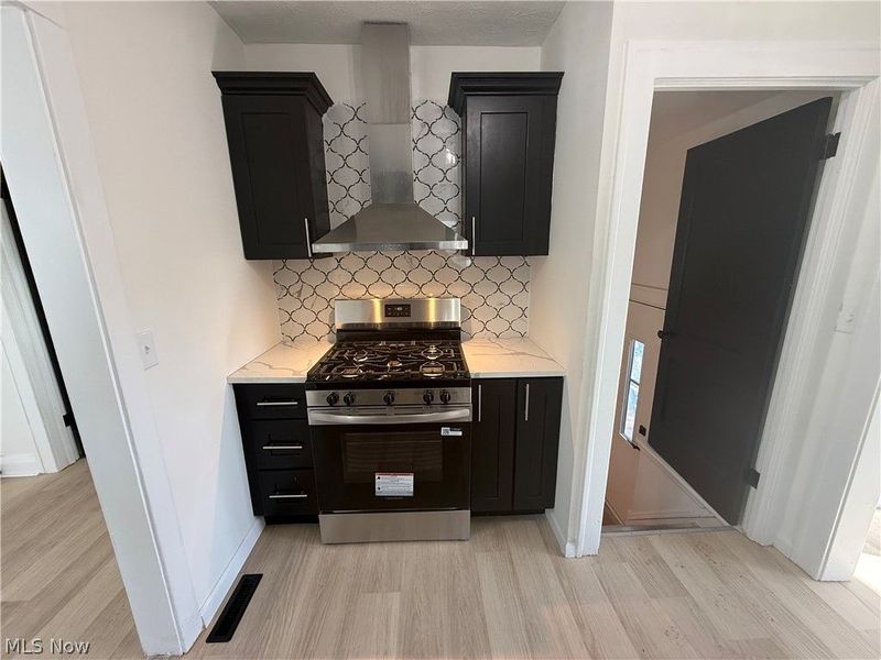 7111 Hampstead Avenue, Parma, OH 44129 Photo 4