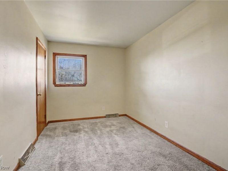 1421 -1423 Creighton Avenue, Akron, OH 44310 Photo 11