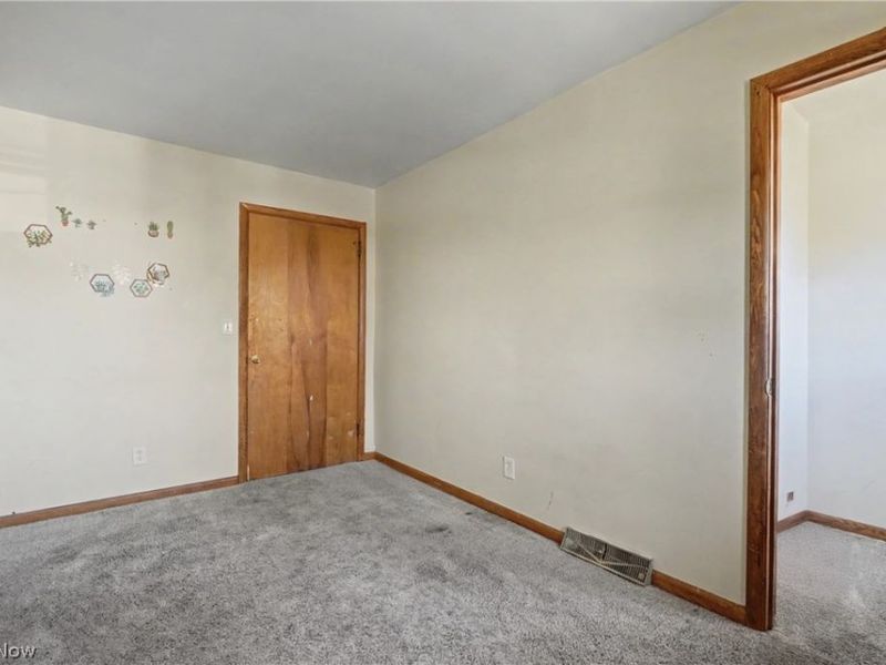 1421 -1423 Creighton Avenue, Akron, OH 44310 Photo 12