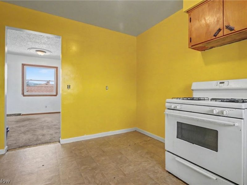 1421 -1423 Creighton Avenue, Akron, OH 44310 Photo 4