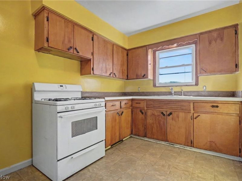 1421 -1423 Creighton Avenue, Akron, OH 44310 Photo 6