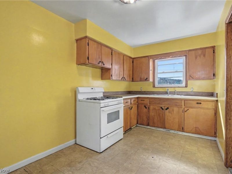 1421 -1423 Creighton Avenue, Akron, OH 44310 Photo 7