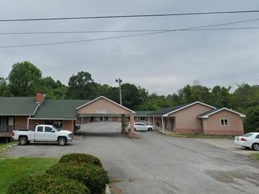 606 S 2nd Street, Central City, KY 42330