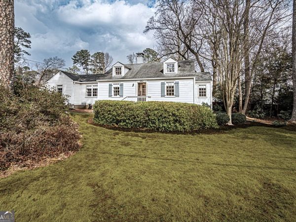 205 Old Ivy Road NE, Atlanta, GA 30342